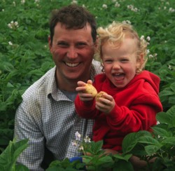 Matt Low and daughter